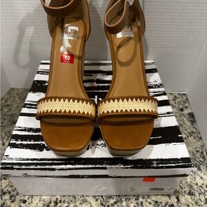 Dolce Vita Tan and Cream Wedge Sandals